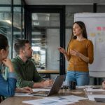 Reunião de kickoff: como alinhar expectativas e acelerar projetos digitais